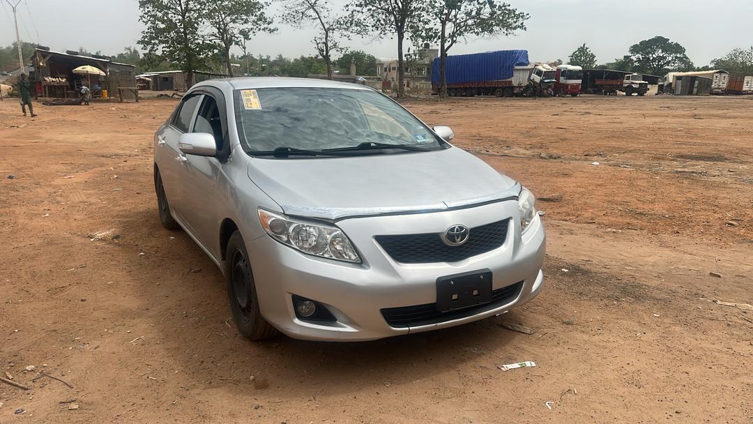 Toyota Corolla annee 2010 – Occasion Disponible a Niamey Dedouanee Avril 2026. Contactez nous pour plus d'info - Image 6