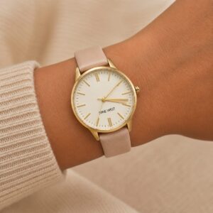 Nine West – Montre Femme Élégante – Bracelet Nude & Boîtier Doré