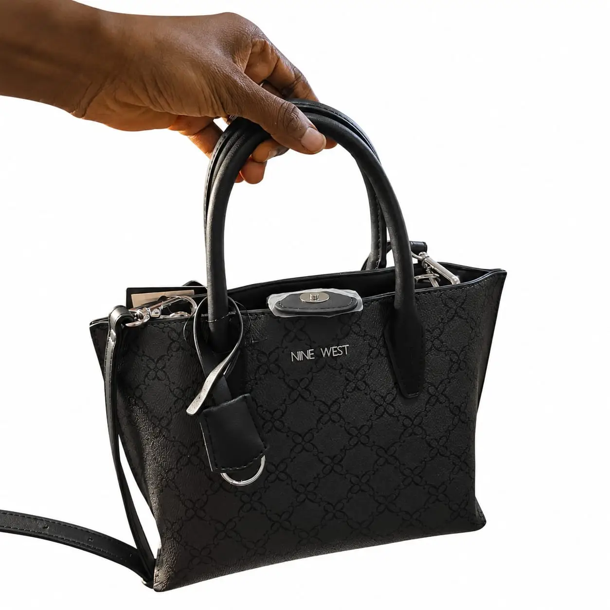 Sac fourre-tout noir élégant Nine West. ce sac est parfait pour le bureau, les sorties, les voyages et l’usage quotidien. - Image 3