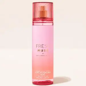 Restez séduisante toute la journée avec  Bath & Body Works Fresh Musk Fine Fragrance Mist Contenance : 236 mL