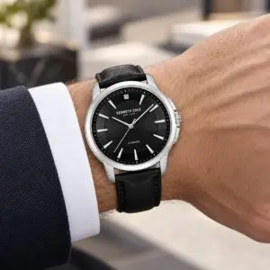 Montre Homme Kenneth Cole New York Diamond Dial – Cuir & Cadran NOIR– 44 mm Numero : 874